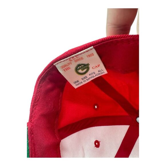 Vintage Wisconsin Badgers Hat Red Snapback G Cap NCAA College University 80s 90s - Picture 9 of 9